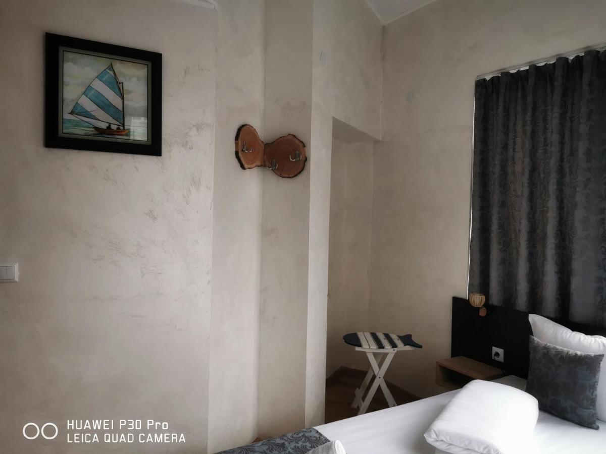 Hotel Swiss Шумен Экстерьер фото