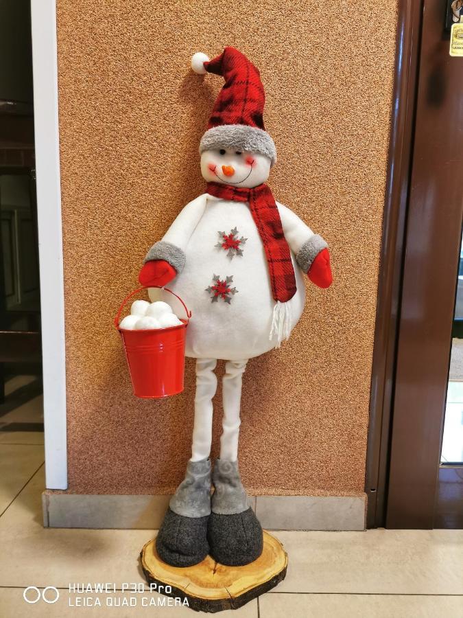 Hotel Swiss Шумен Экстерьер фото